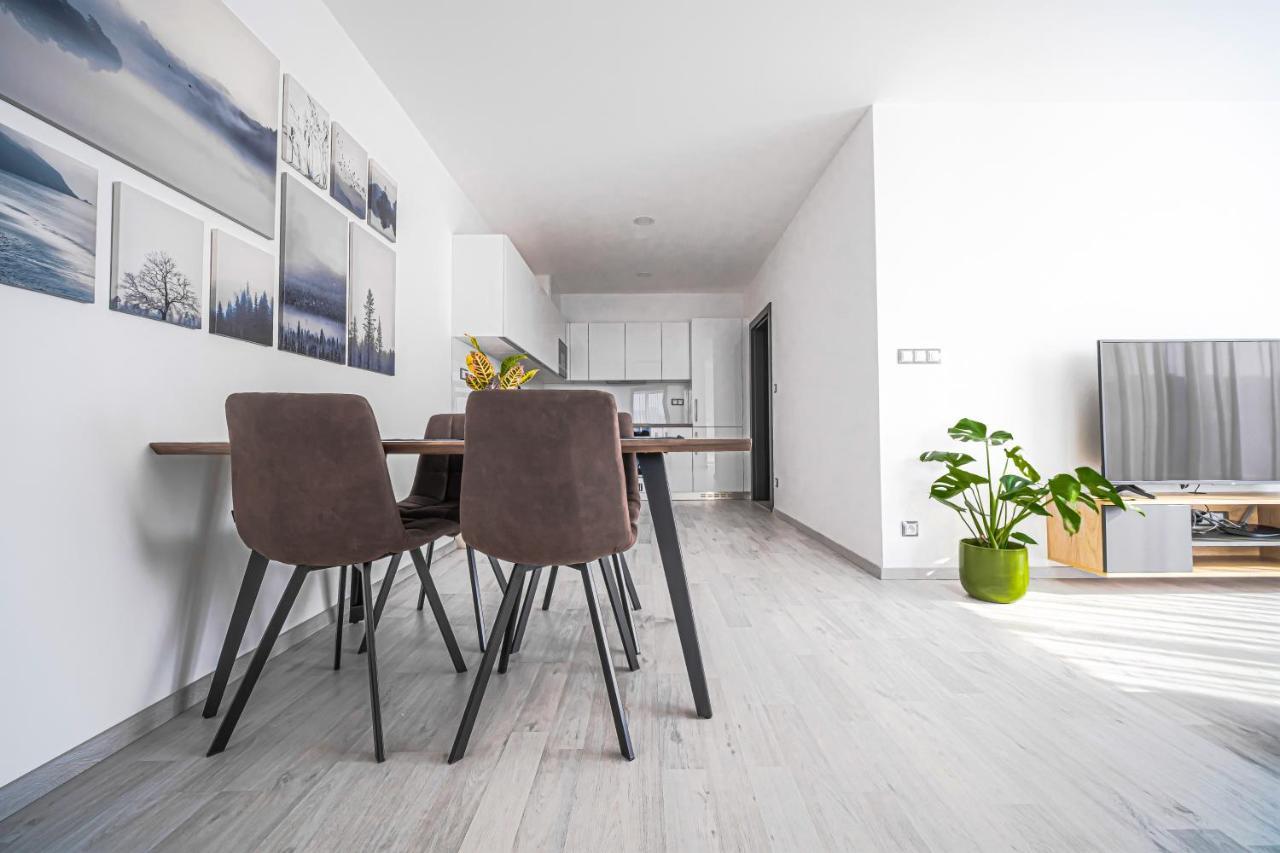 Grunt Apartments Mlada Boleslav Exterior photo